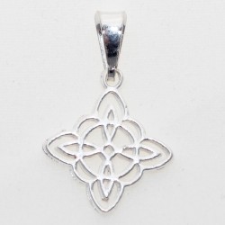 Nudo de Bruja Plata 925 - Teje Protección y Sabiduría en Cada Curva